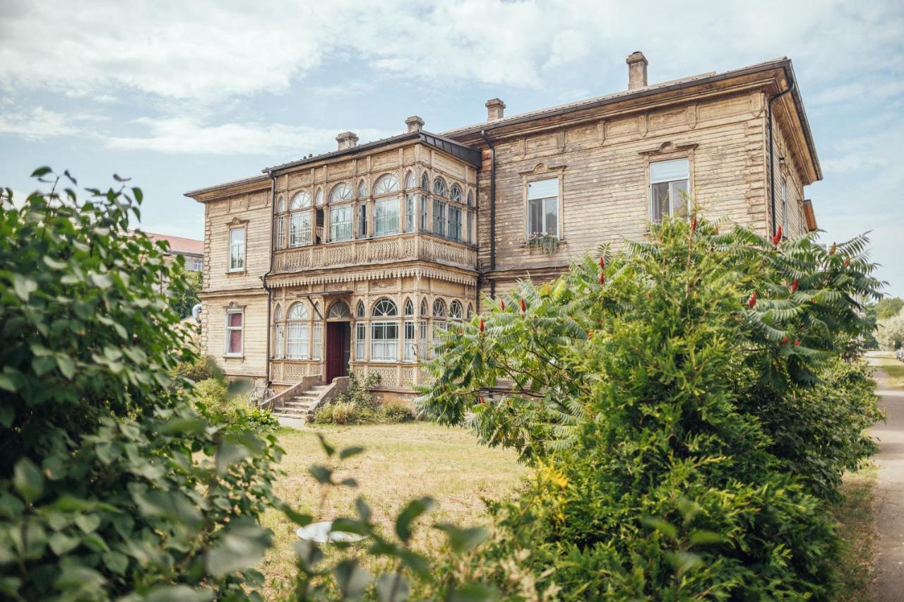 Olive Apartment Лиепая Экстерьер фото